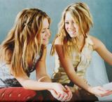 Mary-Kate & Ashley Olsen - Page 5 Th_47072_o189_122_493lo