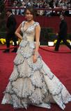 ! Mily Cyrus ! Th_45724_Celebutopia-Miley_Cyrus_arrives_at_the_81st_Annual_Academy_Awards-19_123_514lo