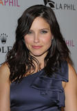 Sophia Bush - Page 2 Th_19767_by_mah0ne-Sophia_Bush_The_Philharmonic_Gala_Los_Angeles_08.10.2009_11_122_802lo