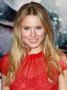 Kristen Bell Th_375260867_kristen_bell_the_grey_premiere_03_122_146lo