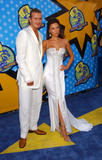 Victoria Beckham @ 2003 MTV Movie Awards 2003-05-31 (159x) Th_13659_celeb_city.eu_Victoria_Beckham_VMA_2003_92_122_188lo