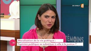 Sonia Chironi Juin  2017 Th_473646852_Caps00053_122_431lo