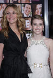 Emma Roberts Th_17854_Preppie_-_Emma_Roberts_at_Valentines_Day_premiere_in_L.A._0250_122_436lo