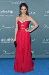 Anna Kendrick - The 2014 UNICEF Ball Presented By Baccarat i Th_792700269_AnnaKendrick2014UNICEFBallPresentedBaccaratvnpdLY0rwsTx_122_986lo