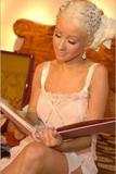 [Fotos] Boda de Christina Aguilera 2005 (Algunas Nuevas!) Th_23418_wedding_getting_ready_1242498473_123_405lo