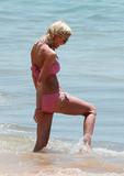 bikini - Tori Spelling - Bikini Candids - Hawaii - 16 giu 09 Th_32902_05_122_32lo