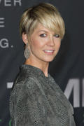 Jenna Elfman Premiere Of Regency Enterprises' "In Time" - Re Th_374017111_25f283c64783_122_598lo