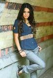 Vanessa Hudgens Th_52302_Vanessa_Hudgens_New_York_Photoshoot_35_122_123_174lo