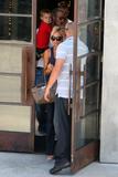 Victoria & David shopping in LA 2007-07-24 Th_87173_celeb-city.eu_Victoria_Beckham_Beckham_Shopping_in_LA__x138_123_111lo