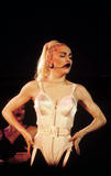 Madonna Live at concerts 1981 - 1999 Th_24340_blondambitionpicretocada15kd4_122_247lo