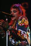 Madonna Live at concerts 1981 - 1999 Th_76504_dyu45_122_560lo