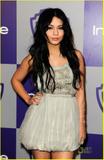 Vanessa Hudgens, in Mini,  Golden Globe Awards, 17gennaio2010 Th_94555_vanessa-hudgens-instyle-party-04_122_497lo