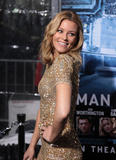 Elizabeth Banks (Pittsfield, Massachusetts, 1974.) Th_97138_Elizabeth_Banks_Man_on_a_Ledge_Premiere_in_LA_January_23_2012_07_122_207lo