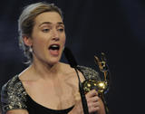 Kate Winslet - Page 2 Th_72946_celebrity-paradise.com_Kate_Winslet_Bambi_0016_123_944lo