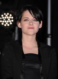 Kristen Stewart - Page 3 Th_08948_kris-twilight-event-05_122_556lo