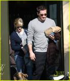 Los Angeles - [20.01.08] Th_16879_jake-gyllenhaal-reese-witherspoon-help-the-homeless-06_122_576lo