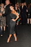 VB @ Marc Jacobs show (sept 8th) Th_76733_Victoria_Beckham_Marc_Jacobs_203_122_130lo