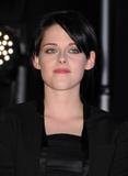 Kristen Stewart - Page 3 Th_09211_kris-twilight-event-07_122_445lo