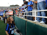 FC Chelsea vs Inter Mailand 21. Juli Th_73494_Celeb-city_org_Alyssa_Milano_Inter_037_123_858lo