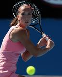 Jankovic :2008 OnCourt Photos Th_93567_Australian_Open_2008_-_Day_3_05_123_506lo