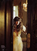 Keira Knightley - Page 2 Th_57180_keira5_122_1023lo