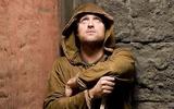 FOTOS DE JONAS ARMSTRONG/ROBIN HOOD parte 1 Th_31123_robin3hood_722_122_157lo