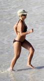 Njene slike...[molim bez komentara] - Page 4 Th_46888_Celebutopia-Britney_Spears_in_bikini_on_the_beach_in_the_Carribbean-45_122_845lo