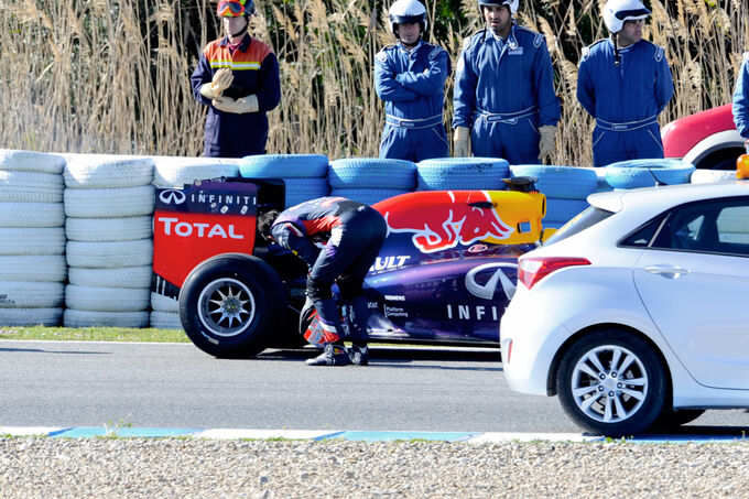 Formel 1 - Alles rund um die Saison  - Seite 3 Daniel-Ricciardo-Red-Bull-Formel-1-Jerez-Test-30-Januar-2014-fotoshowImage-5fc097f6-751916