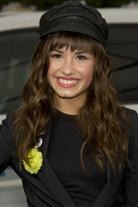 Demi Lovato ? Selena Gomez ? 1230821651demi_lovato