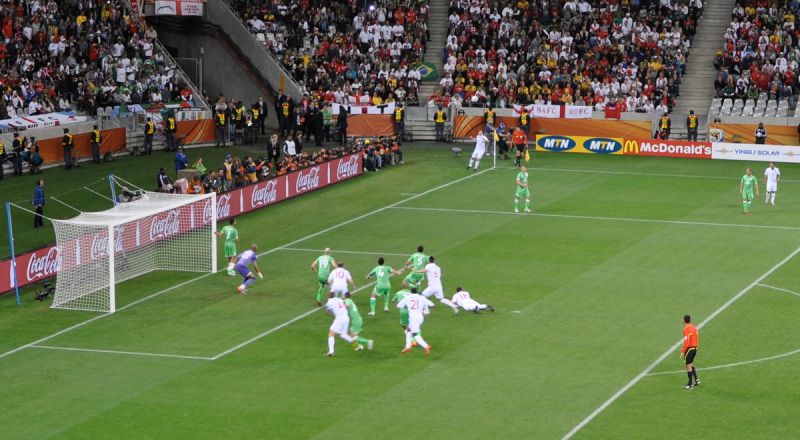 سويسرا تجبر البرازيل على التعادل Bb1FIFA_World_Cup_2010_England_Algeria