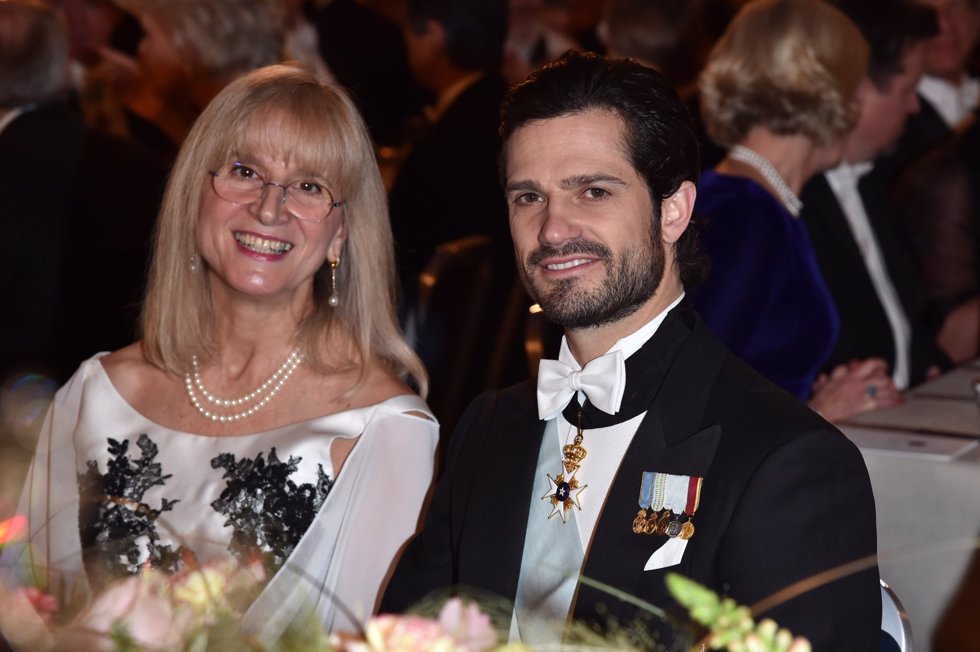 PREMIOS NOBEL 2016 10/12/2016 - Página 7 Fotogaleriafamosos_150247_980