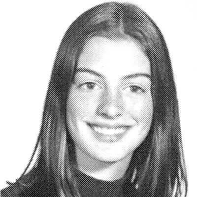 ذكريات مشاهير هوليوود 1997-anne-hathaway-400