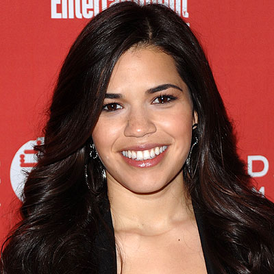 ذكريات مشاهير هوليوود 2010-america-ferrera-400