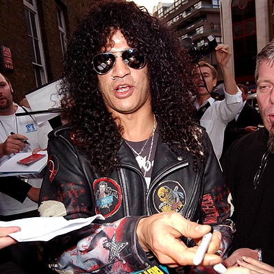 [2004] Slash reafirmó que no volverá a tocar con Axl Rose Slash