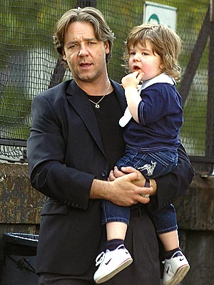 RUSSELL CROWE Russell_crowe