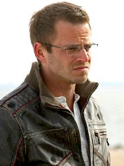 Biographie Carmine_giovinazzo_180x240