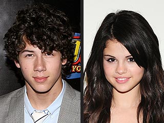 are nick and selena dating? find out Jonas_gomez320