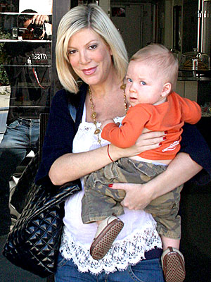 Femijet e VIPAVE Tori_spelling