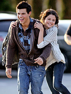 I hate you selena gomez  Lautner