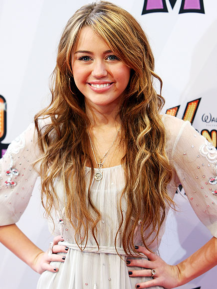 تسسريححآأت مآأيلي سآأيروس>خطنطرر..ْ~ Miley-hair