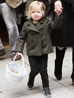 Shiloh Nouvel Jolie Pitt - Página 2 Shiloh-4-300