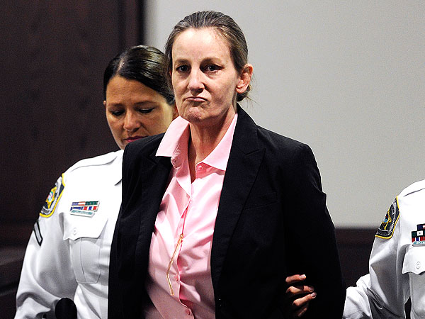 UPDATE: Julie Schenecker Found GUILTY Of Murdering Her 2 Teenage Children, Daughter Calyx and Son Beau ~  Sentenced To Mandatory Life In Prison Julie-Schenecker-600