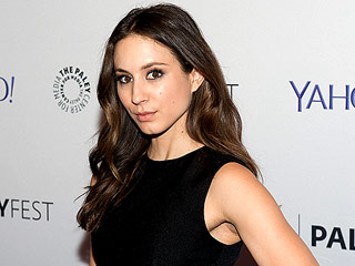 Troian Bellisario Troian-bellisario-320