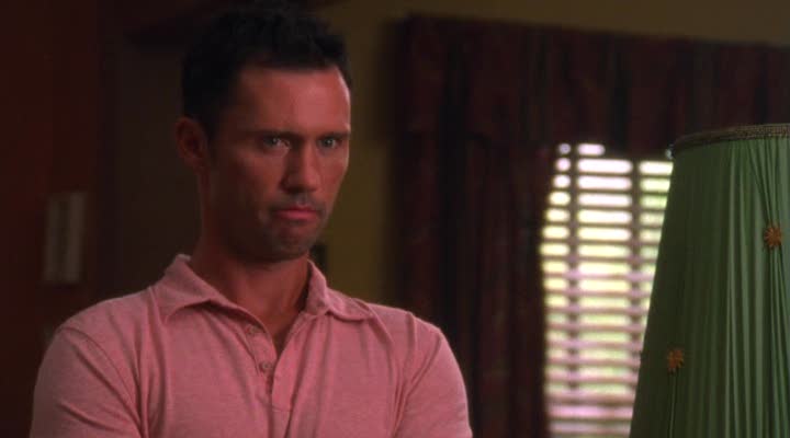 Burn Notice - Seite 2 5158582763e617178e59c103d874bb969671828