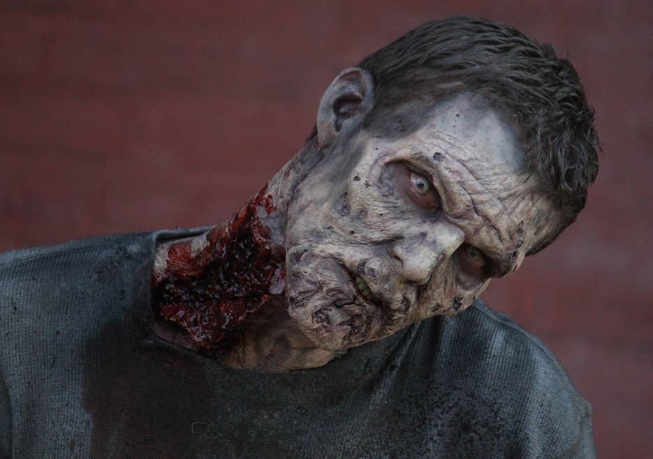 [SERIE] The Walking Dead. - Página 6 Walker-1_T5