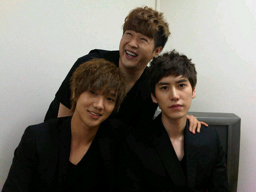 SUPER JUNIOR updates Twitter [ Cập nhật ngày 1-9-2010 ] 3ca84228dcc5d59b1c962cd0b8a166414g