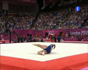 Gimnastas Final Equipos Th_831700552_CarlottaFerlitoOGLondon201204_122_167lo