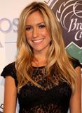 Kristin Cavallari, Breeders' Cup Winners Circle, Los Angeles, 05 novembre 09 Th_05053_Kristin008_122_483lo