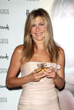 Jennifer Aniston - Page 9 Th_06390_40_122_251lo