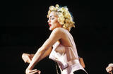 Madonna Live at concerts 1981 - 1999 Th_24294_blondambitionpicretocada13mz2_122_47lo